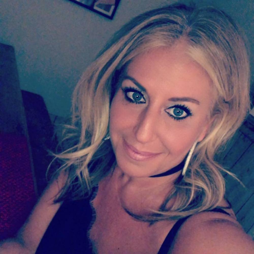 Meet your Posher, Claudia